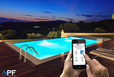 Avec APF Connect, pilotez l'éclairage de votre piscine !